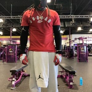 Jordan Men's Red and Black Gloves